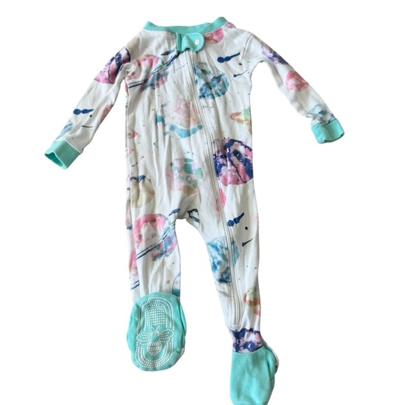 Burt’s Bees Baby Organic Cotton Footed Sleeper galaxy planets– Size 3-6 Months - Picture 2 of 11